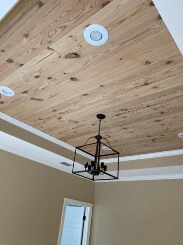 Custom_pine_ceiling_4